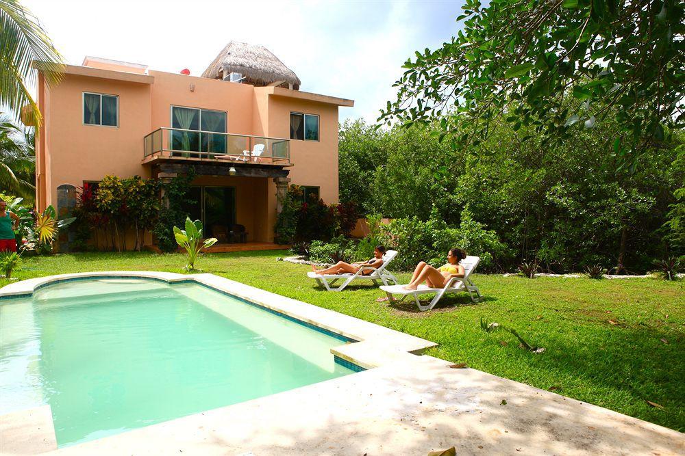 بويرتو أفينتوراس Villas Picalu Lodge المظهر الخارجي الصورة