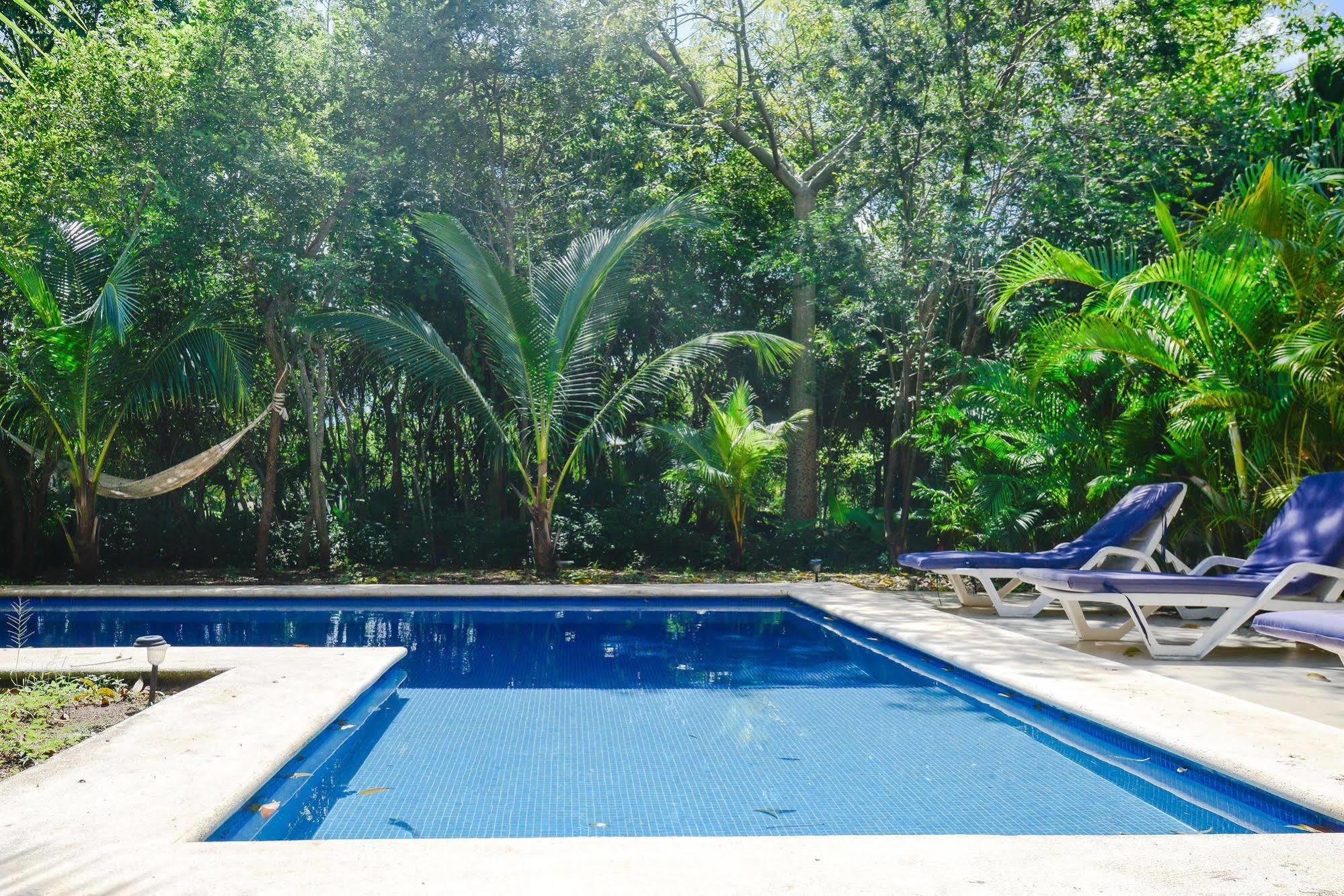 بويرتو أفينتوراس Villas Picalu Lodge المظهر الخارجي الصورة